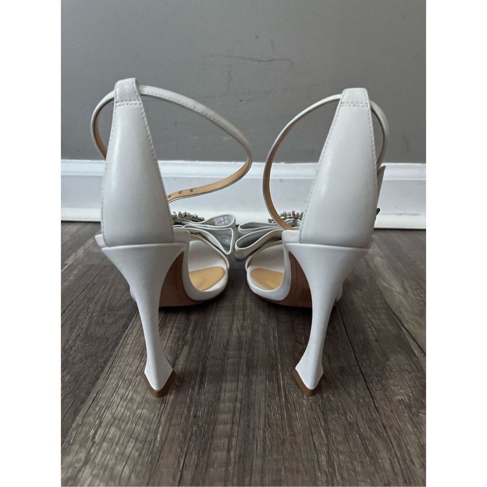 Alexandre Birman Maddie Leather Ankle Strap Sandals - Picture 12 of 13